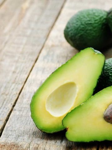 what goes well with avocados cut in half